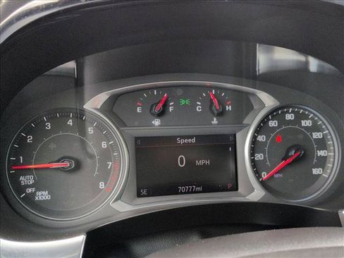 Used 2022 Chevrolet Traverse LT FWD image 11