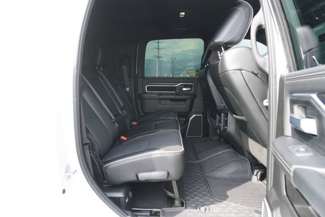Used 2024 RAM 3500 Laramie w/ Night Edition AWD/4WD image 27