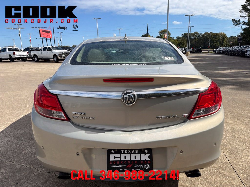 Used 2011 Buick Regal CXL Turbo w/ TO6 Preferred Equipment Group FWD image 4