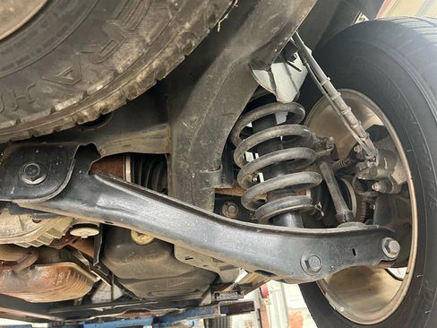 Used 2008 Ford Explorer Sport Trac Limited image 96