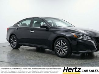 Used 2025 Nissan Altima 2.5 SV FWD video 1