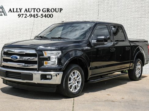 Used 2017 Ford F150 Lariat RWD image 1