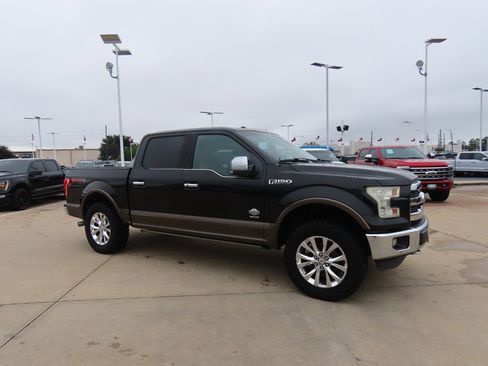 Used 2015 Ford F150 King Ranch w/ Equipment Group 601A Luxury image 7