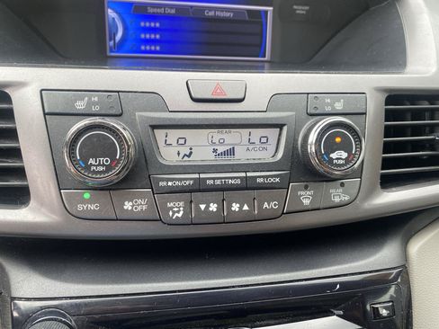 Used 2017 Honda Odyssey EX-L image 18