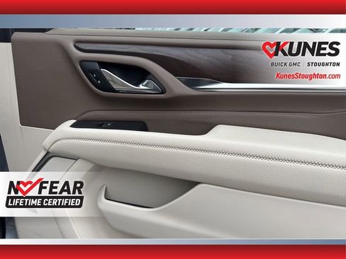 Used 2021 GMC Yukon Denali w/ Denali Premium Package image 51