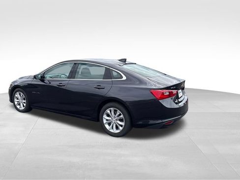 Used 2023 Chevrolet Malibu LT FWD image 3