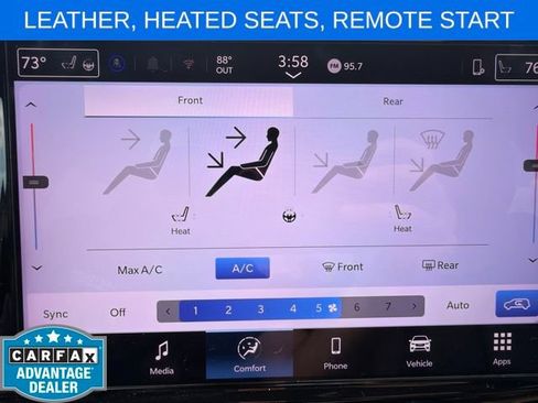 Used 2025 Chrysler Pacifica Select FWD image 19