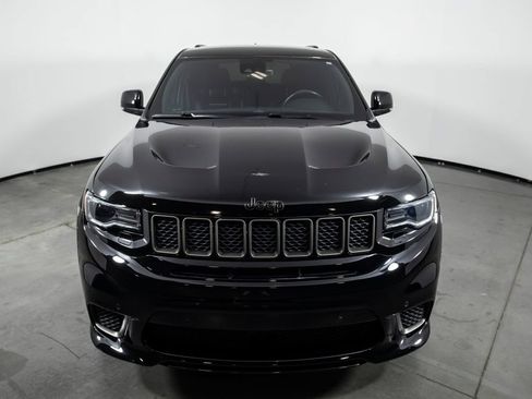 Used 2018 Jeep Grand Cherokee Trackhawk AWD/4WD image 2