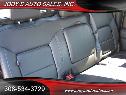 Used 2022 Chevrolet Silverado 2500 LTZ w/ LTZ Premium Package AWD/4WD image 38