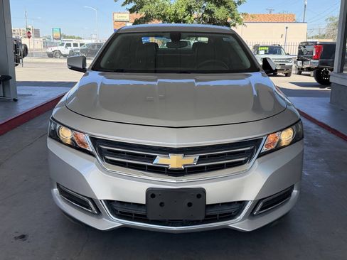 Used 2018 Chevrolet Impala LT FWD image 3