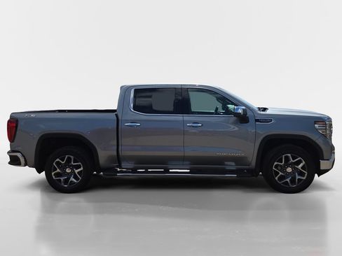 Used 2023 GMC Sierra 1500 SLT w/ SLT Premium Package AWD/4WD image 7