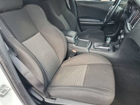 Used 2020 Dodge Charger R/T RWD image 21