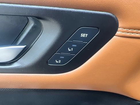 Used 2023 Nissan Pathfinder Platinum AWD/4WD image 47