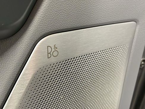 Used 2023 Ford F150 Lariat w/ Equipment Group 502A High image 16