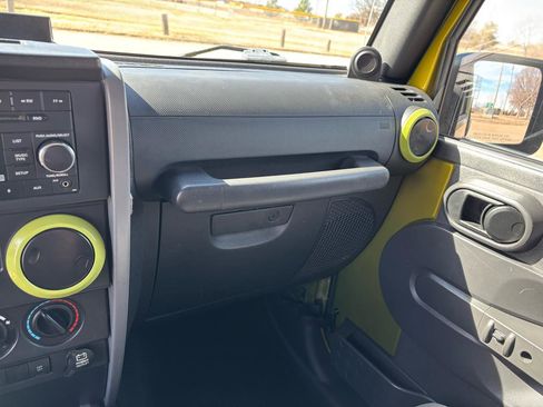 Used 2007 Jeep Wrangler X image 17