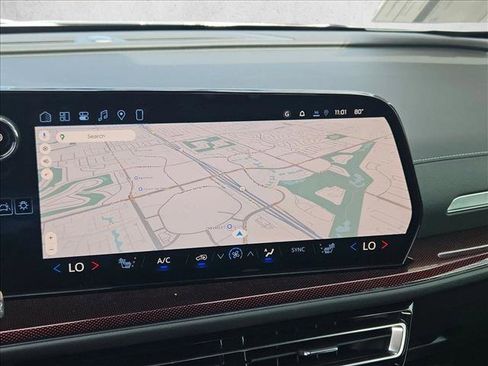 New 2026 Chevrolet Traverse Z71 w/ Driver Confidence Package image 14