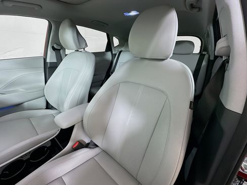 Certified 2024 Hyundai Kona Limited image 22