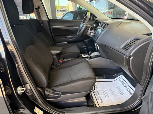 Used 2024 Mitsubishi Outlander Sport ES AWD/4WD image 33