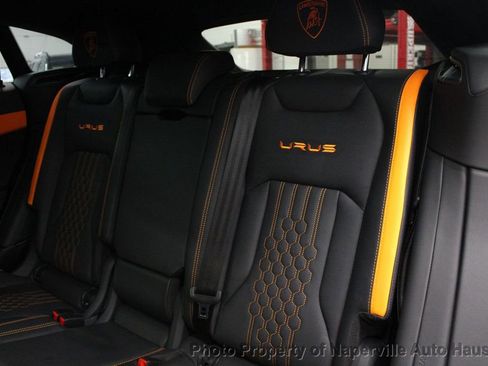 Used 2023 Lamborghini Urus S image 43