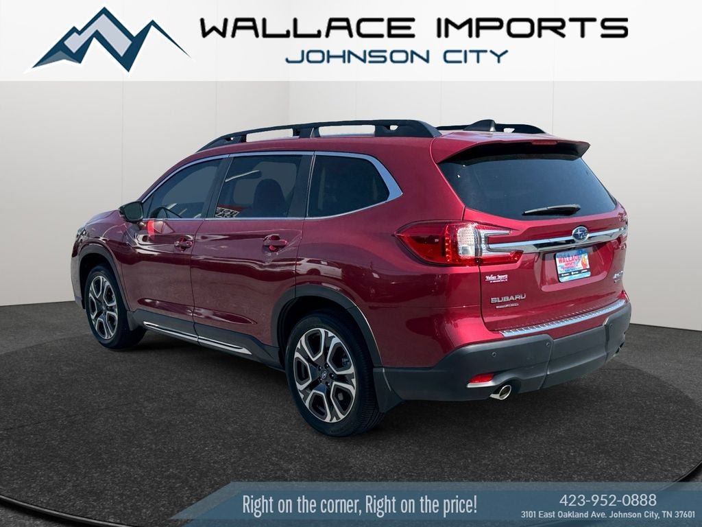 Used 2026 Subaru Ascent Limited AWD/4WD image 3