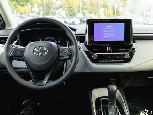 Certified 2026 Toyota Corolla LE w/ LE Premium Package FWD image 26
