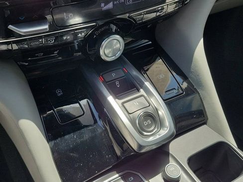 Used 2023 Acura MDX FWD w/ Technology Package image 27