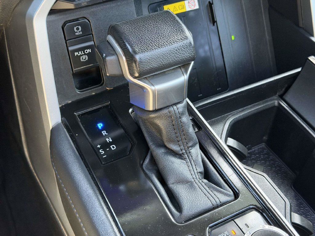 Used 2024 Toyota Tundra Platinum AWD/4WD image 6