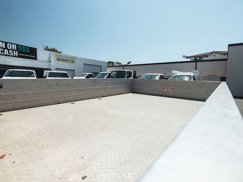 Used 2018 Ford Transit 250 138 image 10