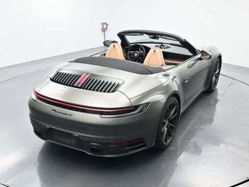 Certified 2021 Porsche 911 Carrera S RWD image 43