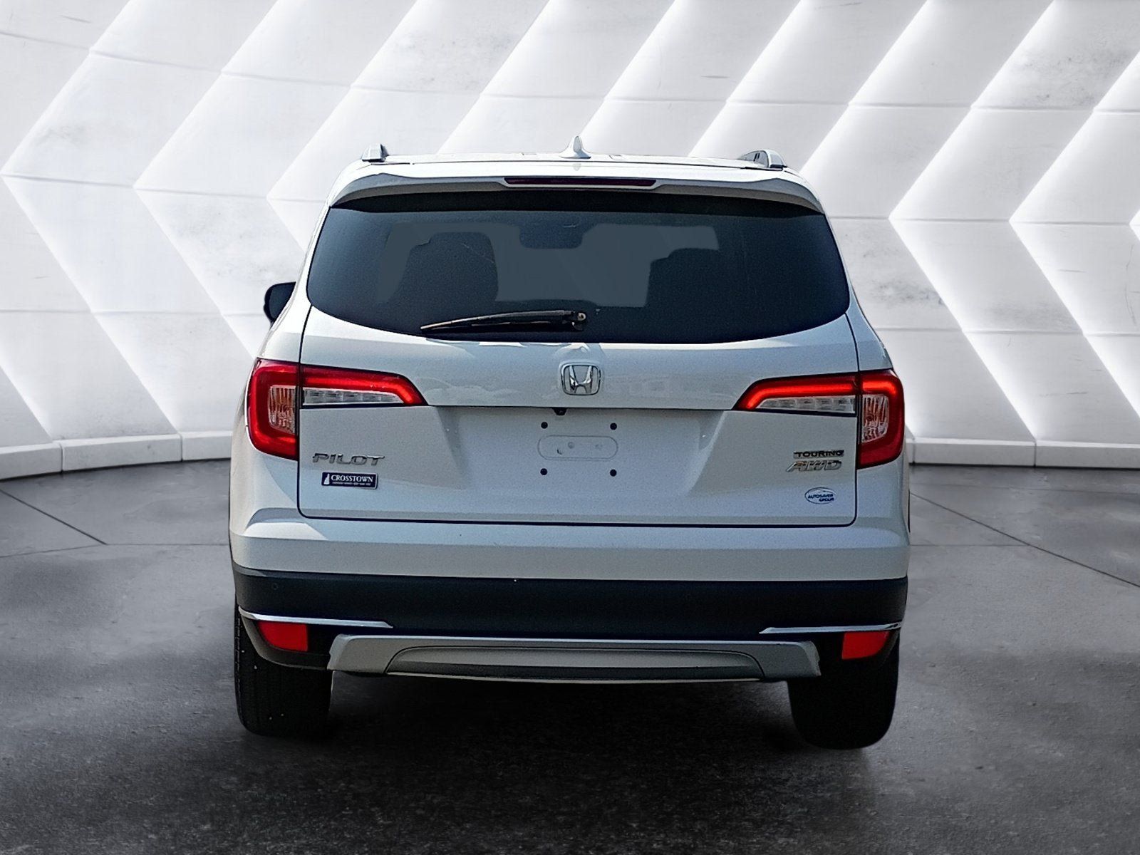 Used 2021 Honda Pilot Touring image 5