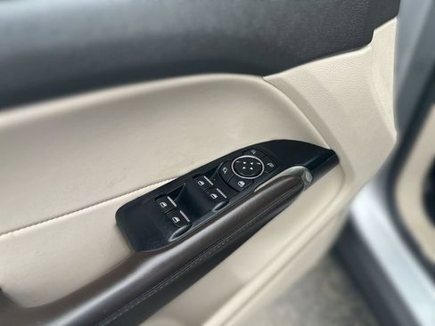 Used 2017 Lincoln MKC Reserve w/ Technology Package AWD/4WD image 15