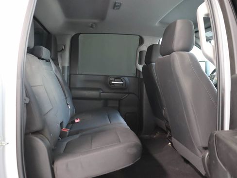 Used 2022 Chevrolet Silverado 2500 Custom w/ Custom Value Package AWD/4WD image 17