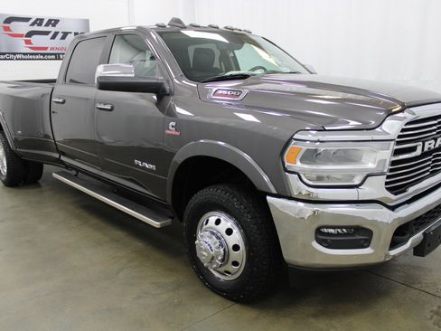 Used 2021 RAM 3500 Laramie image 3