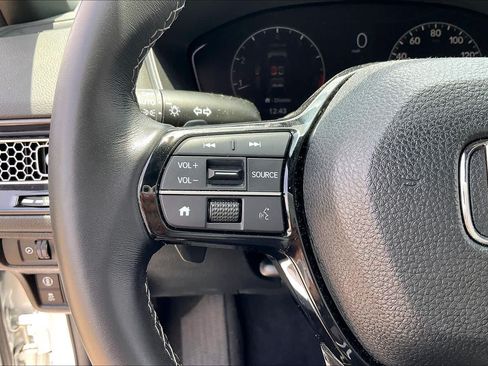 Used 2023 Honda Civic Sport image 22
