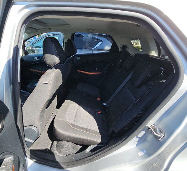 Used 2021 Ford EcoSport SE w/ SE Appearance Package FWD image 9