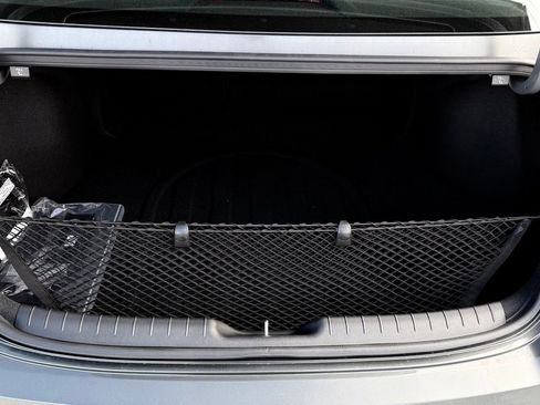 New 2026 Hyundai Elantra Limited image 26