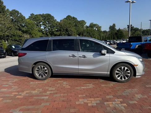 Used 2021 Honda Odyssey EX-L image 16