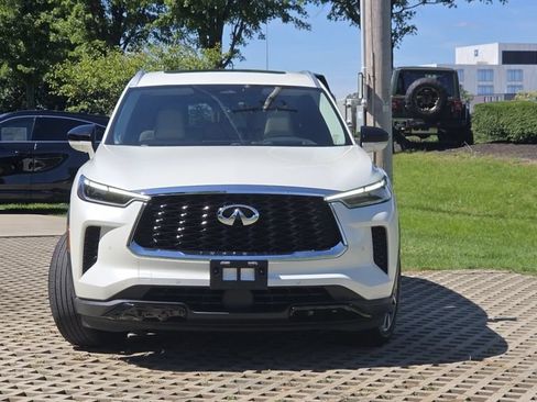 Used 2023 INFINITI QX60 Luxe w/ Vision Package AWD/4WD image 3