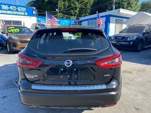 Used 2020 Nissan Rogue Sport S w/ Appearance Package image 7