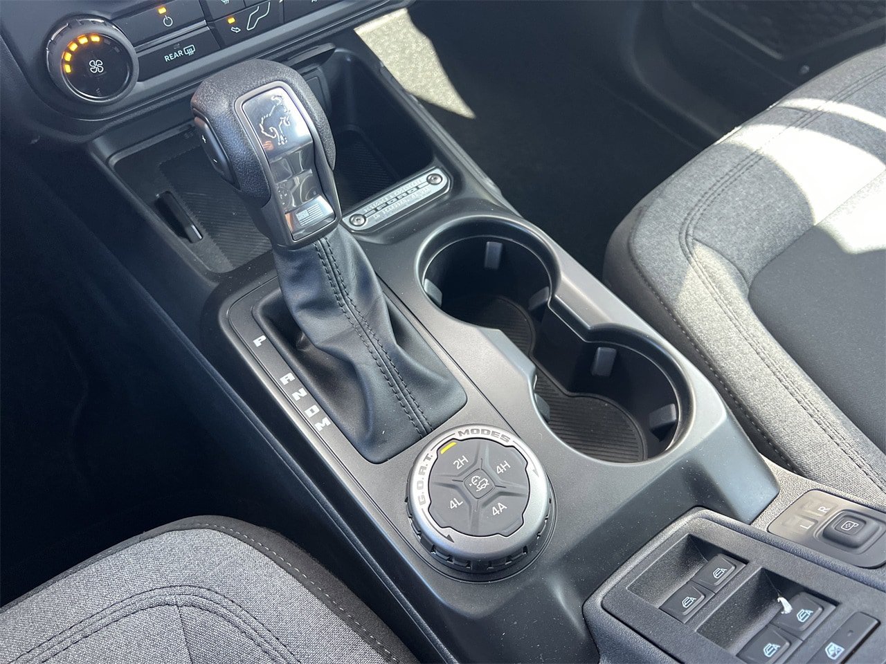 New 2025 Ford Bronco 4-Door w/ Sasquatch Package AWD/4WD image 8