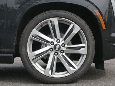 Used 2026 Cadillac Escalade Sport w/ Touring Package image 11