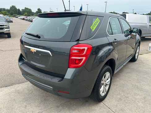 Used 2017 Chevrolet Equinox LS AWD/4WD image 5