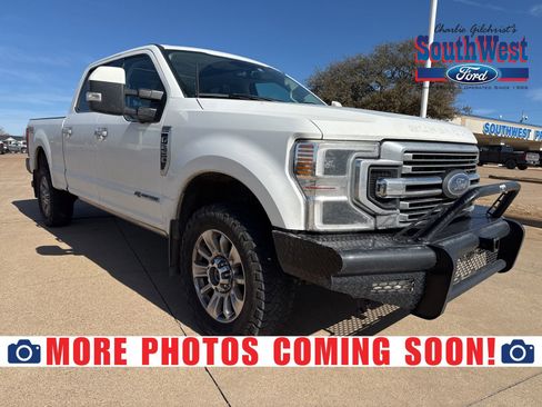 Used 2021 Ford F250 Limited image 1