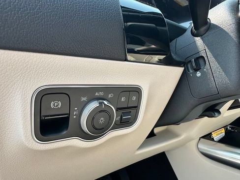 New 2026 Mercedes-Benz GLA 250 4MATIC image 12