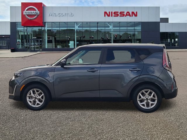 Used 2024 Kia Soul LX w/ LX Technology Package FWD image 4