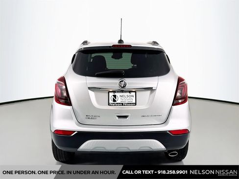 Used 2017 Buick Encore Essence FWD image 6