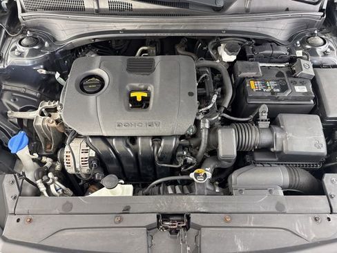 Certified 2019 Kia Forte LXS FWD image 19