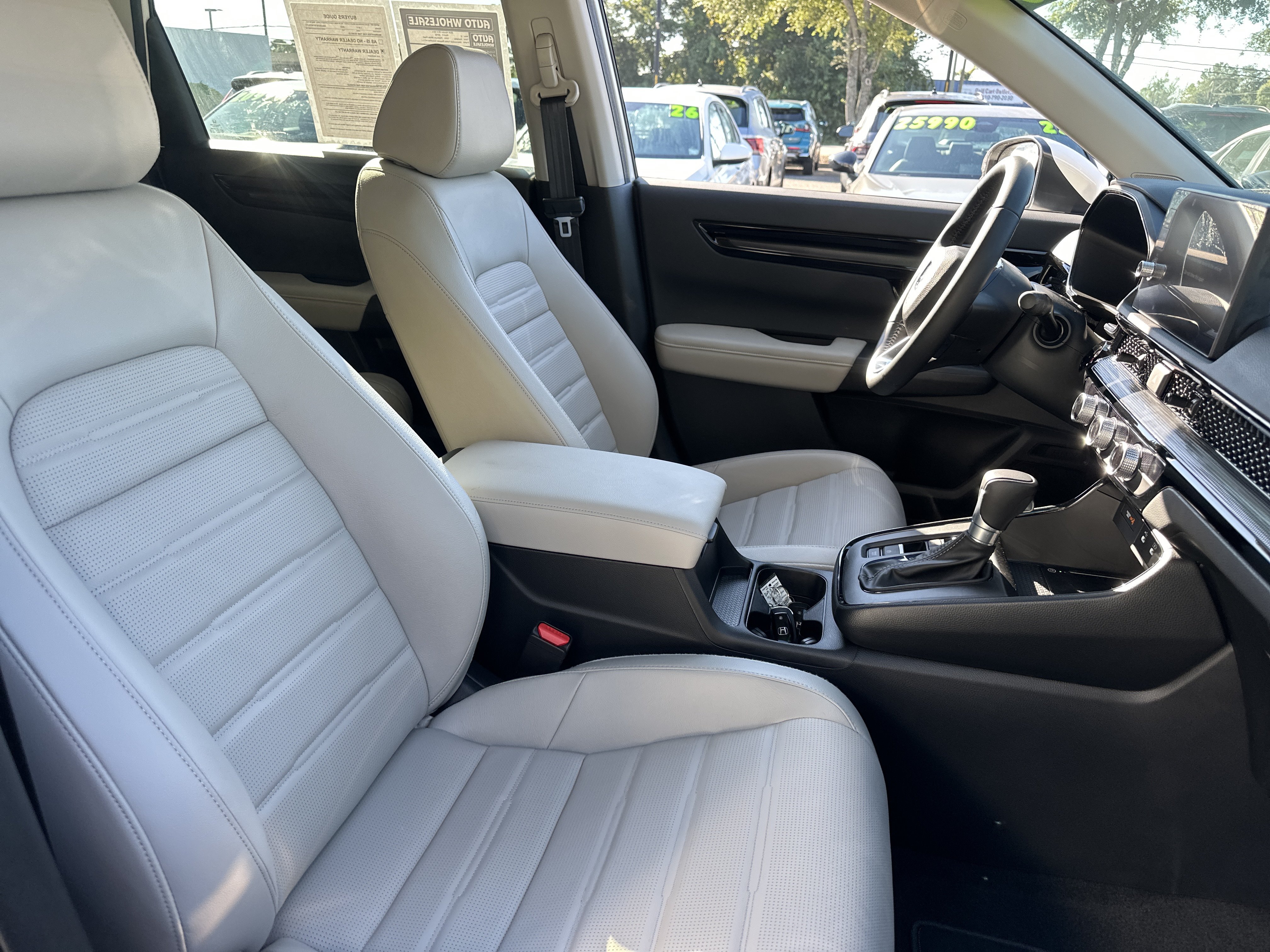 Used 2026 Honda CR-V EX-L image 12