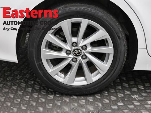 Used 2023 Toyota Camry LE image 29