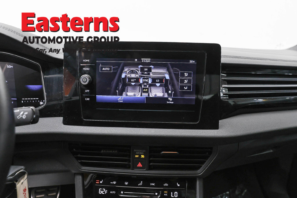 Used 2025 Volkswagen Jetta Sport FWD image 13